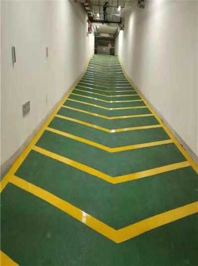 止滑地坪