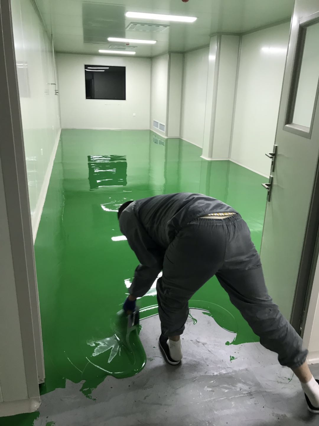 自流平地坪